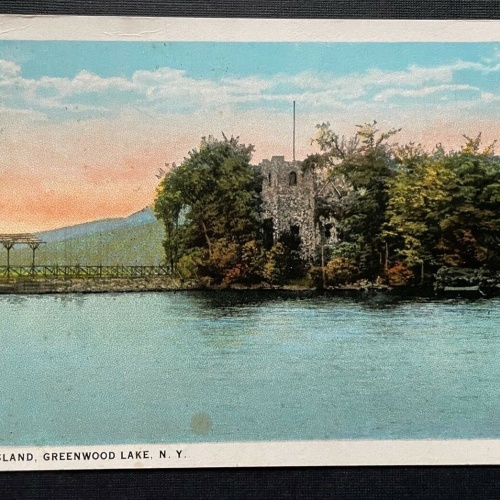 Chapel Island Greenwood Lake New York Insel See Brücke Wald USA 401038 TH A