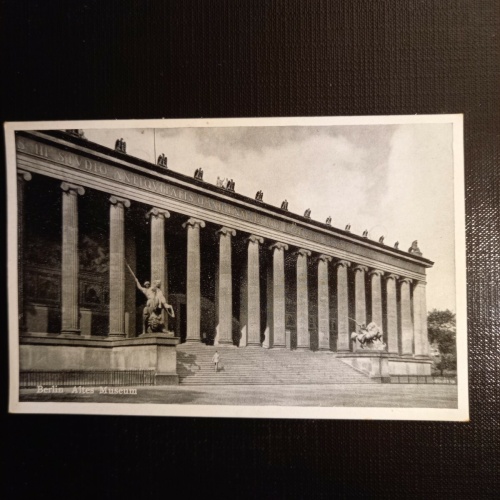Berlin Altes Museum 410535 gr D