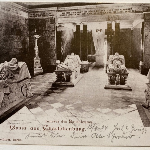 Gruss aus Charlottenburg  Inneres des Mausoleum 84000