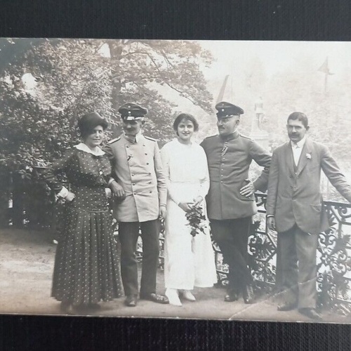 Hochzeitspaar Uniform Soldaten Karlsbad  5266 Ga G