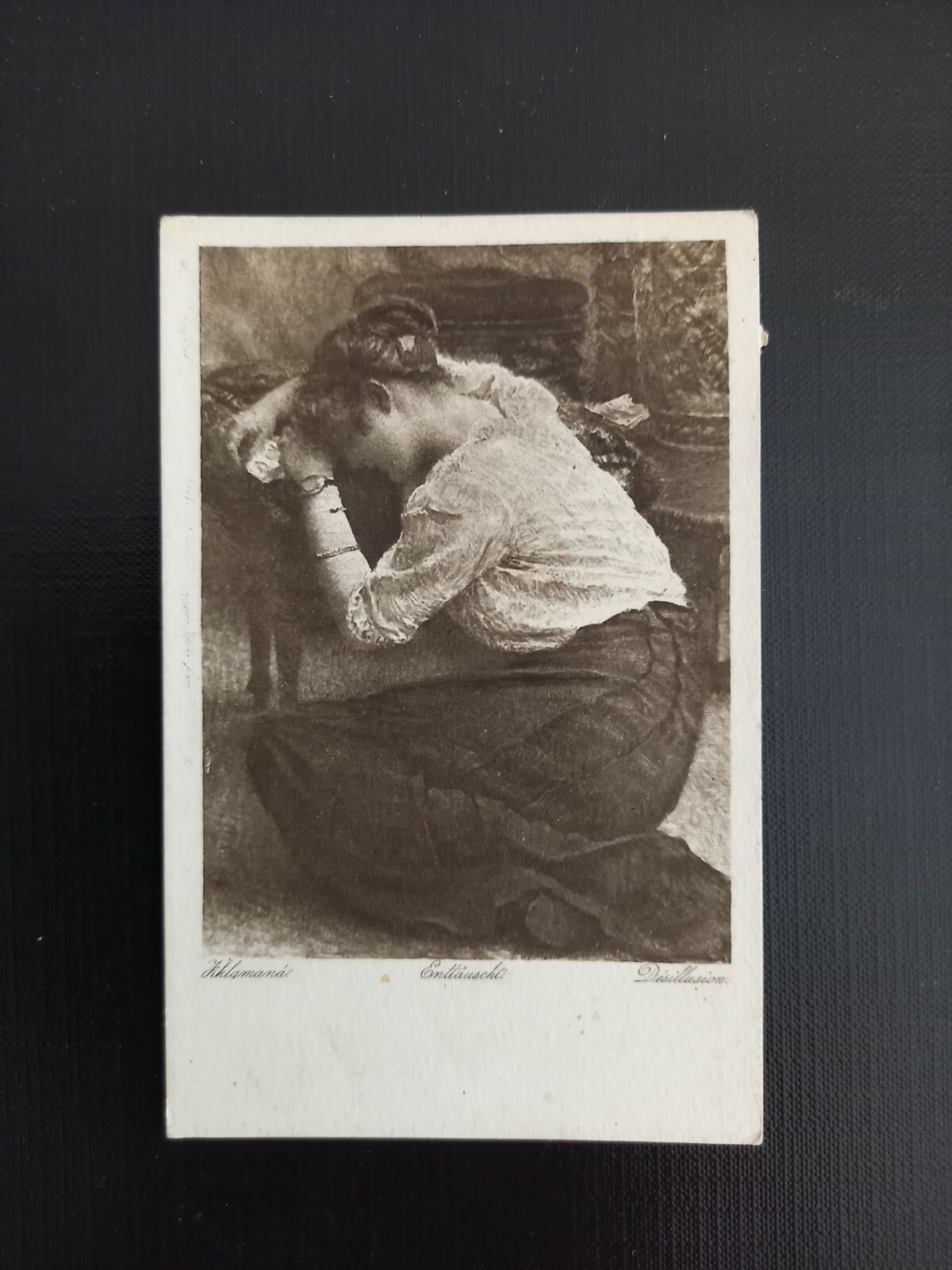 Frau enttäuscht 400840 gr A