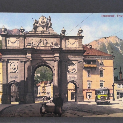Innsbruck Triumphpforte Straßenbahn Auto JW 650370 C