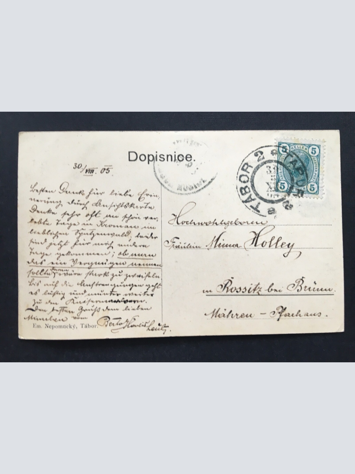 Tabor Nove Mesto Neue Stadt Park Brunnen Spaziergänger Frau Tschechien 400888 A