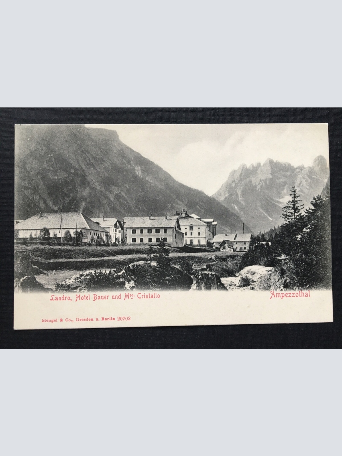 Landro Hotel Auer Monte Cristallo Ampezzotal Italien 400905 TH A