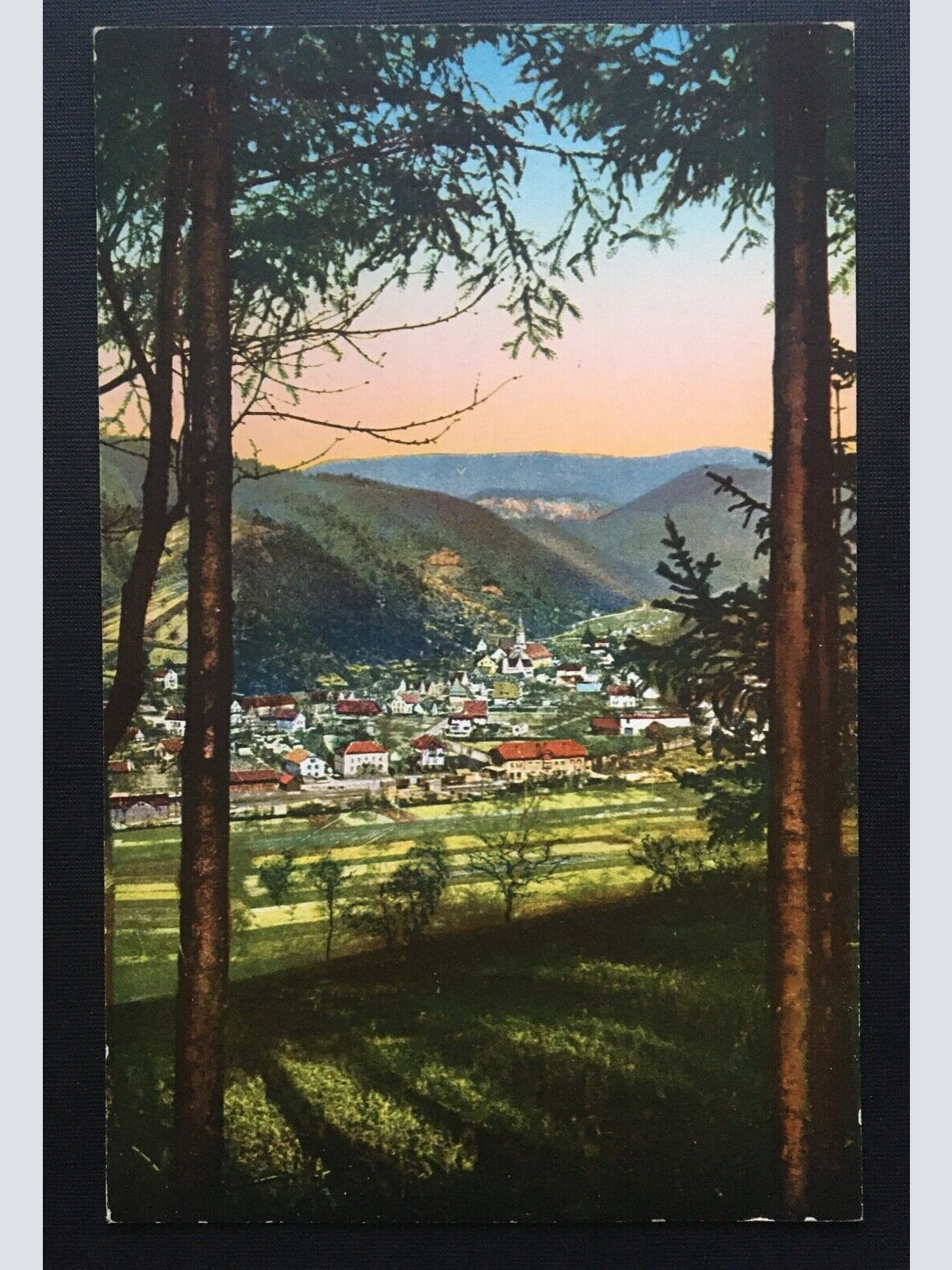 Oppenau - Blick auf Ort - Baden-Württemberg Deutschland 400412