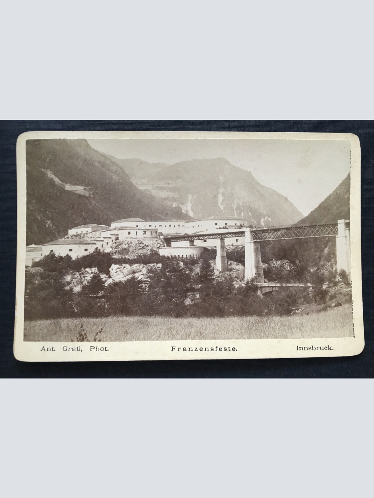 Foto Innsbruck Franzenfeste Tirol Gebirge Ant. Gradl ca.10,7x16,4cm 400938 TH