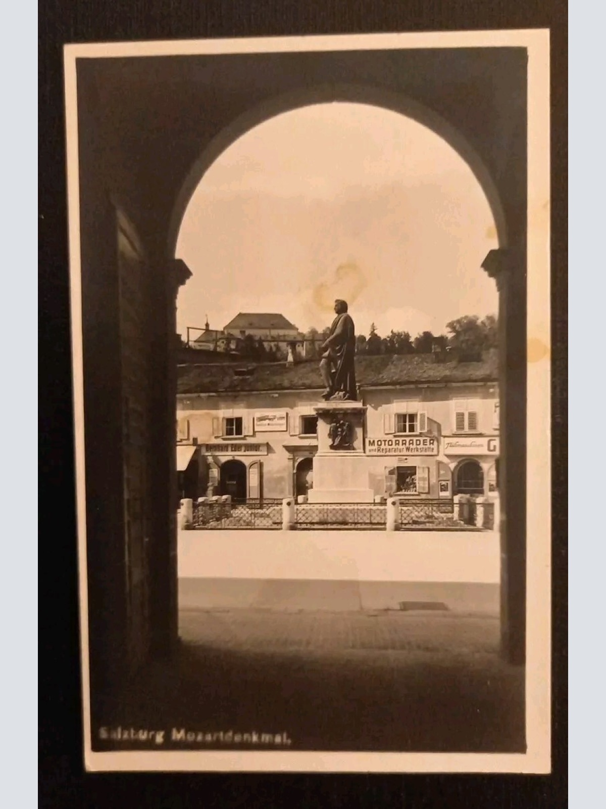 Salzburg Mozartdenkmal 600395A gr K