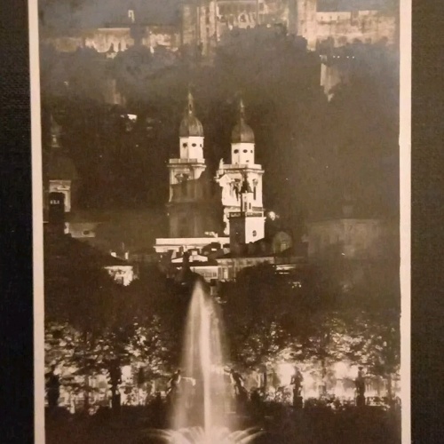 Salzburg Mirabellgarten Mit Dom Und Festung 600696A gr K