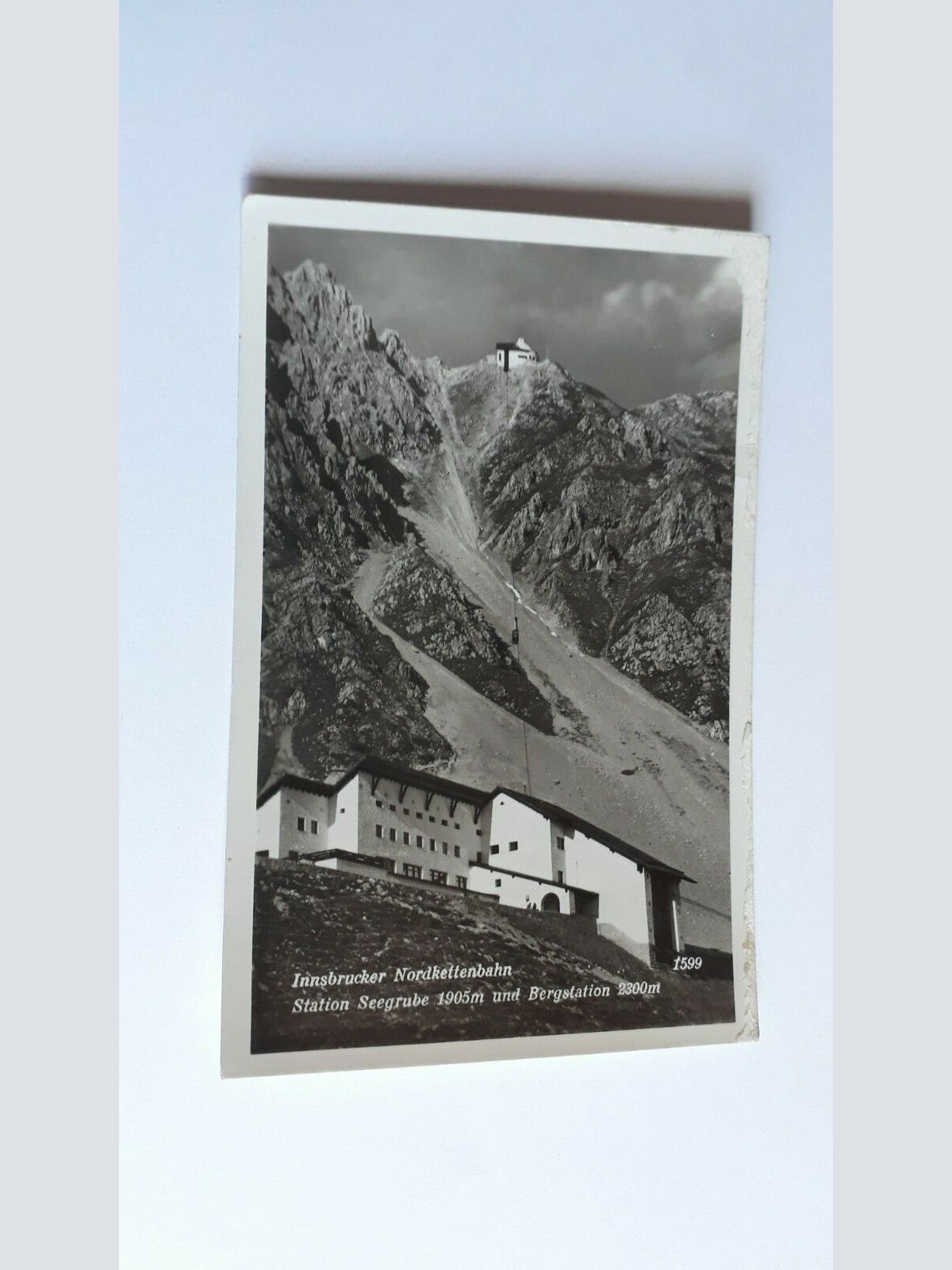 Innsbrucker Nordkettenbahn Station Seegrube 1905m u. Bergstation 2300m  11151
