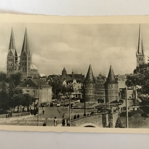 AK, Lübeck, Puppenbrücke, Marien, Petriekirche (20046 BW)