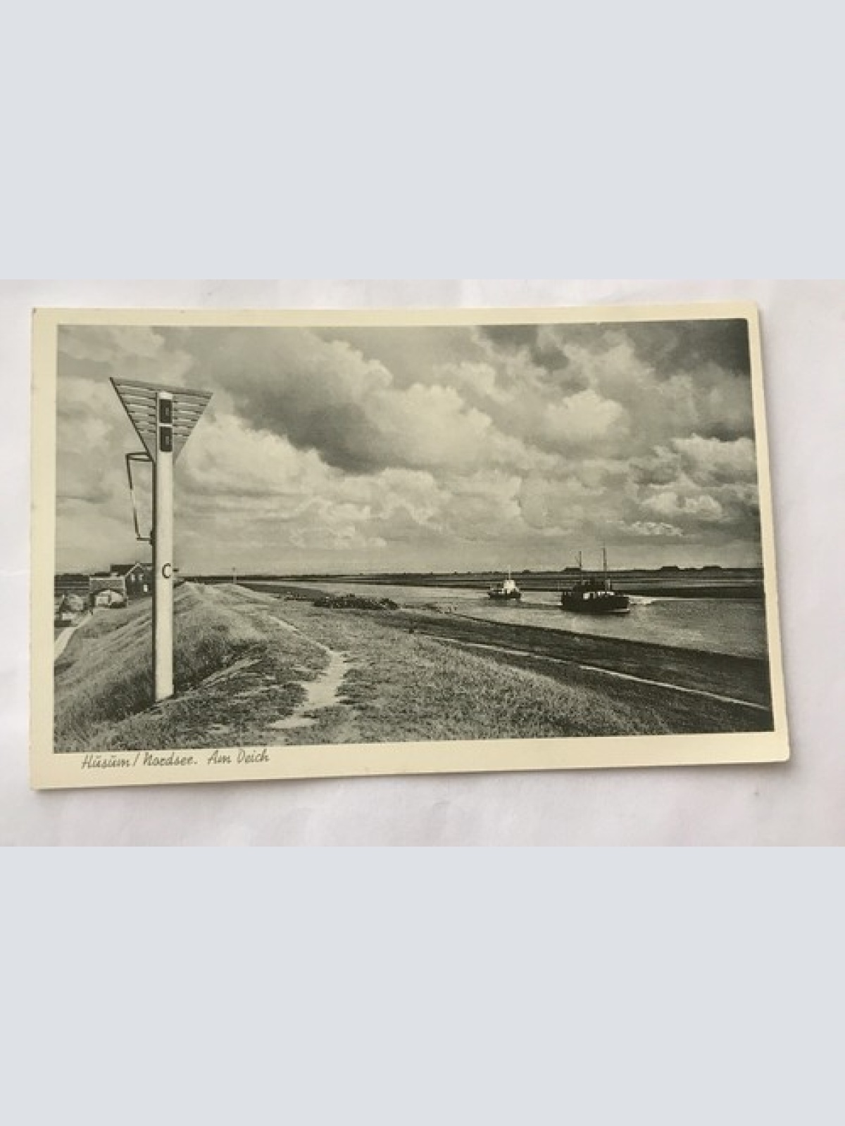AK, Husum, Nordsee, Am Deich, Schleswig Holstein (110260 BW)