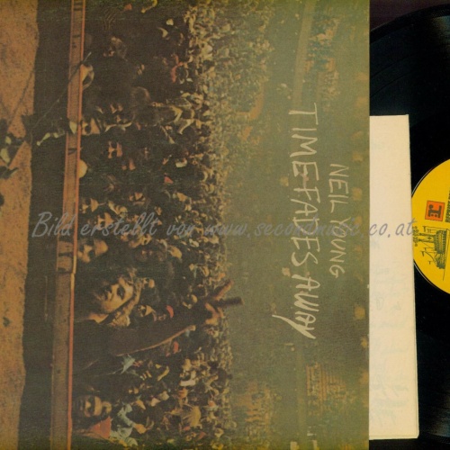 LP--- Neil Young  Time Fades Away / AUSTRO MECHANA// +POSTER/REP 54010
