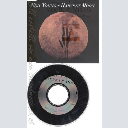CD--NEIL YOUNG -  - -    -- HARVEST MOON