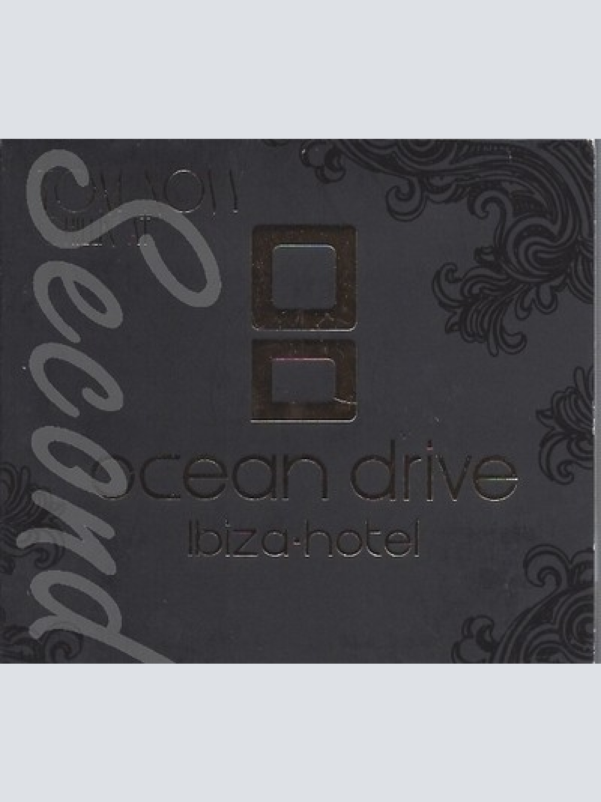 CD--TOM NOVY -2010- - DOPPEL-CD -- CHILLIN' AT OCEAN DRIVE HOTEL IBIZA