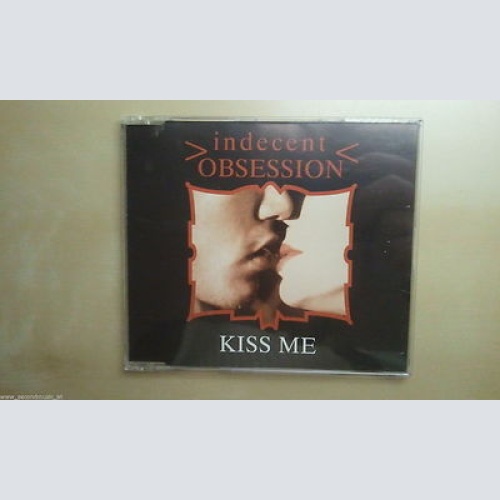 MAXI CD-INDECENT OBSESSION---KISS ME --3 TRACKS