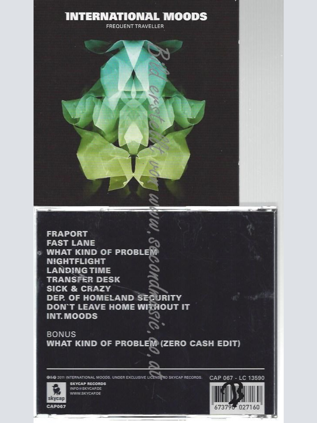 CD--INTERNATIONAL MOODS--    FREQUENT TRAVELLER