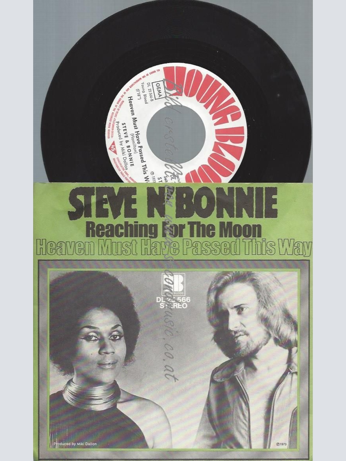 7"  Steve & Bonnie  Reaching For The Moon