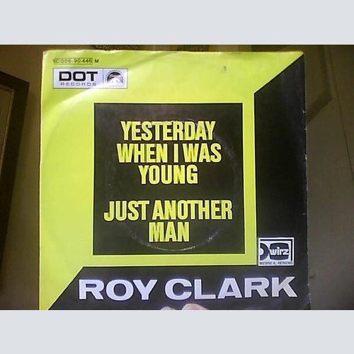Roy Clark - Yesterday, When I Was Young (7", Single) (Near Mint (NM or M-))