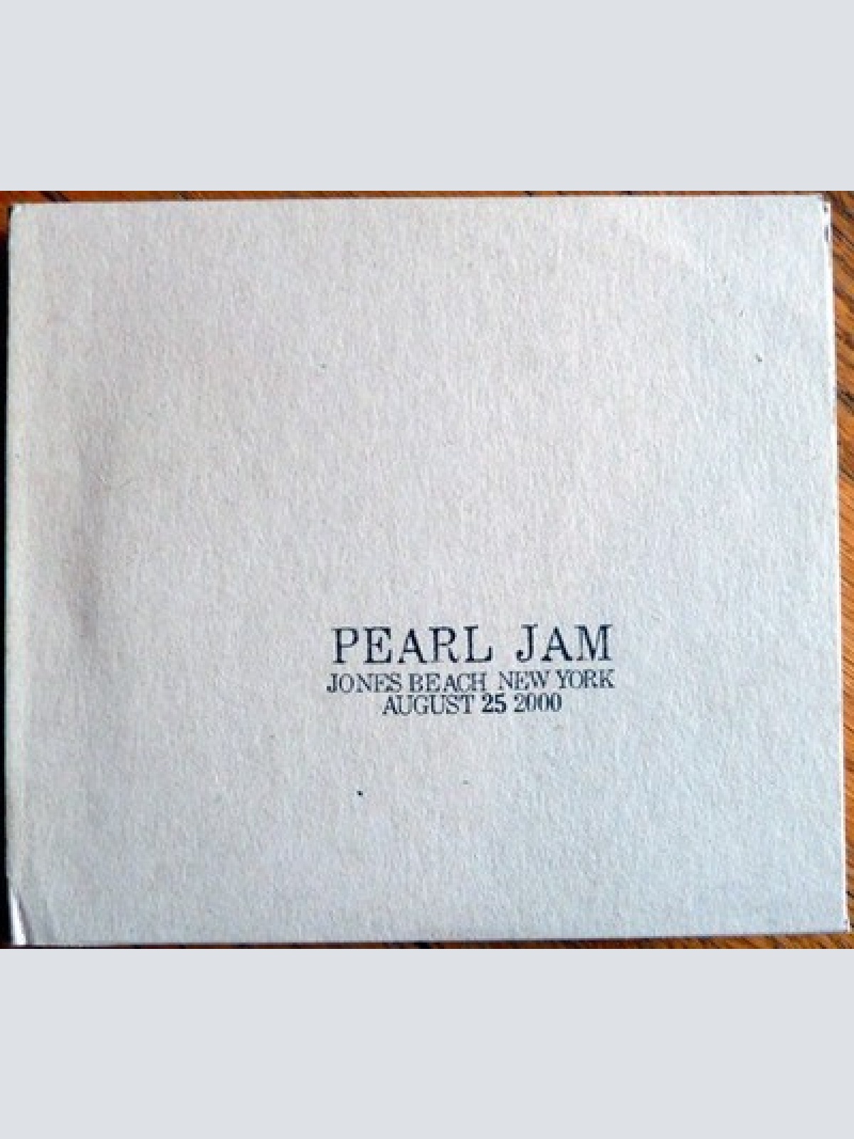 2xCD, Album, Tour Pearl Jam - Jones Beach, New York - August 25, 2000