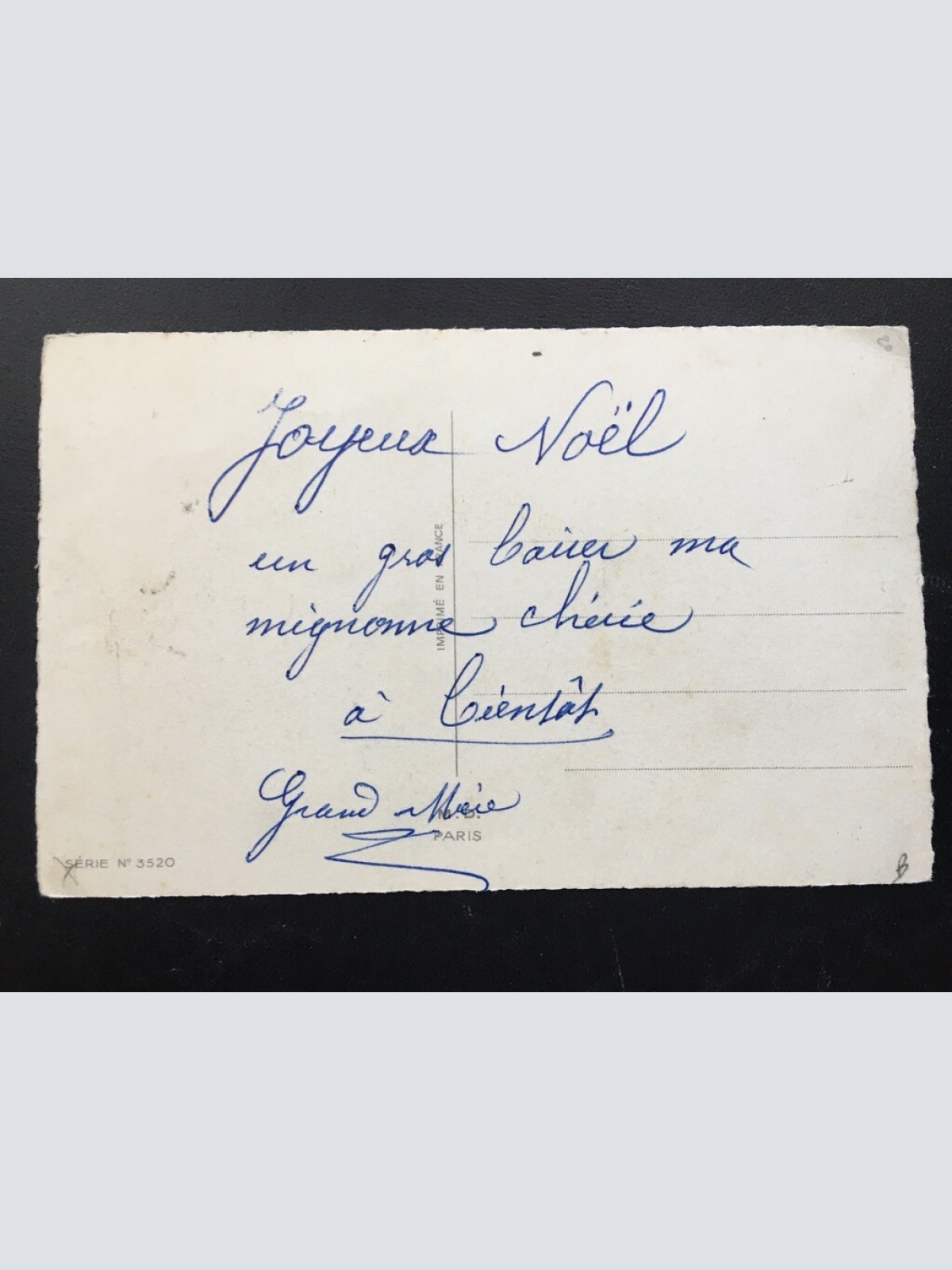 Kleiner Hund mit Schmetterling - Künstlerkarte 400359 TH F