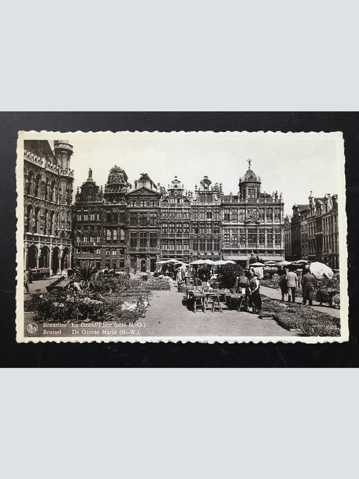 Brüssel/Bruxelles - La Grand'Place - Markt - Belgien 400272 TH F