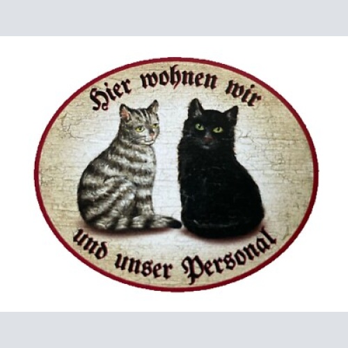 Kuk nostalgie holzschild "hier wohnen wir u.u. personal“ duo katze tabby schwarz