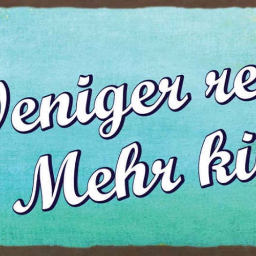 Schild Weniger Reden Mehr Küssen Liebe Paar Romantik Kuss 27x10 Blech od.Holz