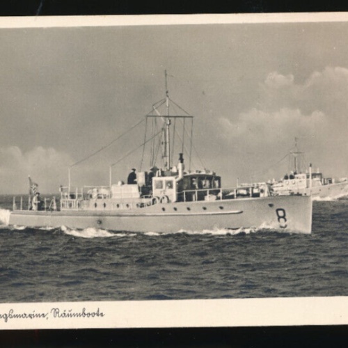 AK vom Räumboot Nr.8 mit Deutscher Flagge (730)