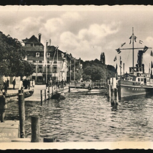 AK aus Überlingen a.B. am Hafen mit Schiff Baden-Württemberg (1017)