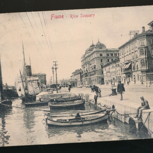 AK aus Fiume Riva Szapary mit Schiffen Kroatien (1004)