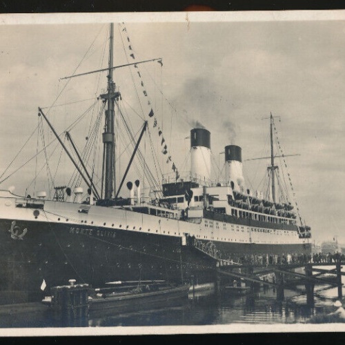 AK aus Ymuiden mit dem Dampfer M.S. Monte Olivia Niederlande (929)