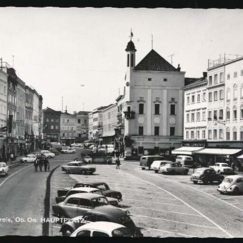 AK aus Ried im Innkreis Hauptplatz mit Oldtimer Oberösterreich (851)