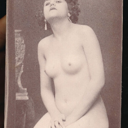 AKT Foto - Nackt - Busen Nackte Frau posiert, Neudruck ! (1186)