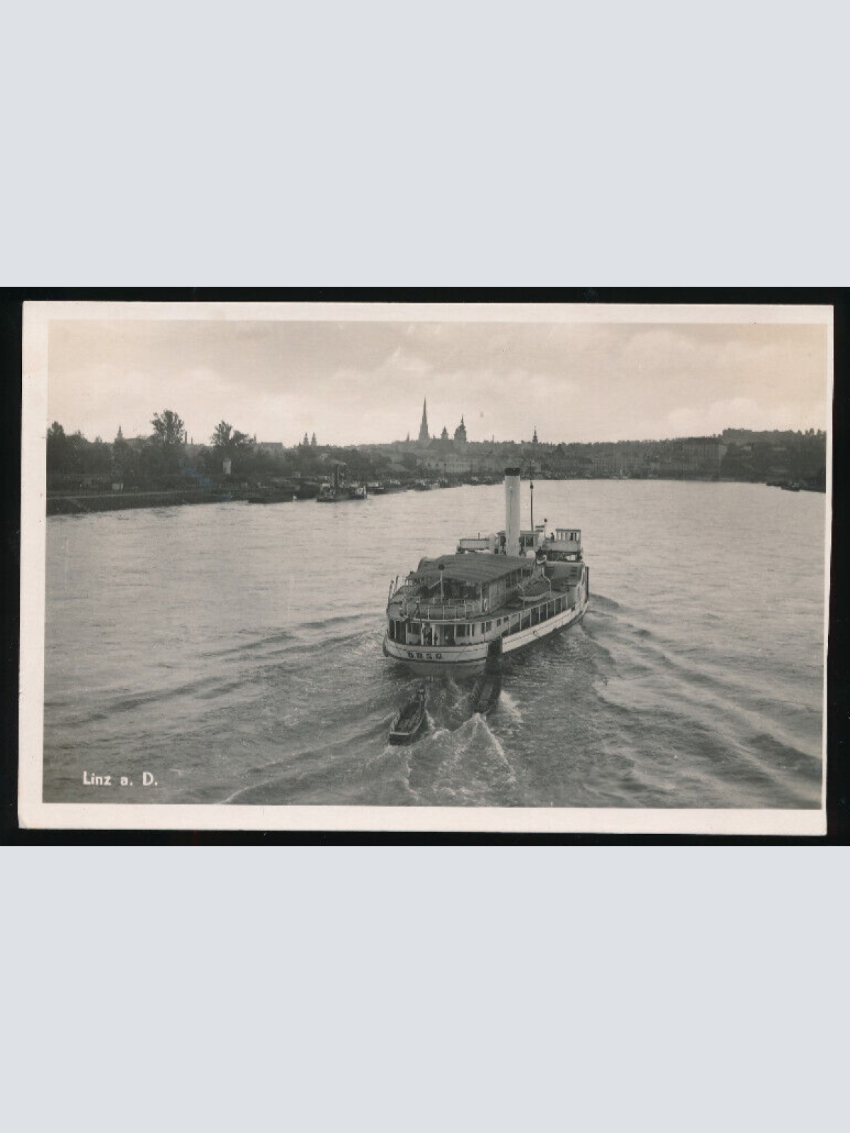 AK aus Linz an der Donau mit Dampfer Oberösterreich (2384)