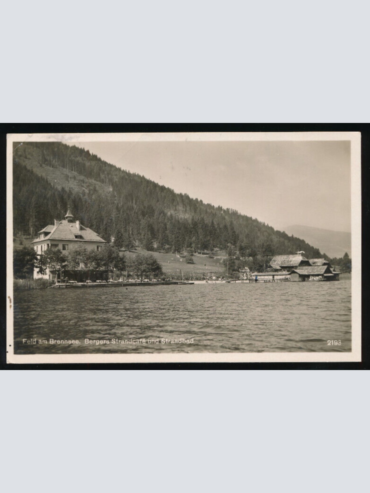 AK aus Feld am Brennsee mit Bergers Strandcafe und Strandbad Kärnten  (2942)