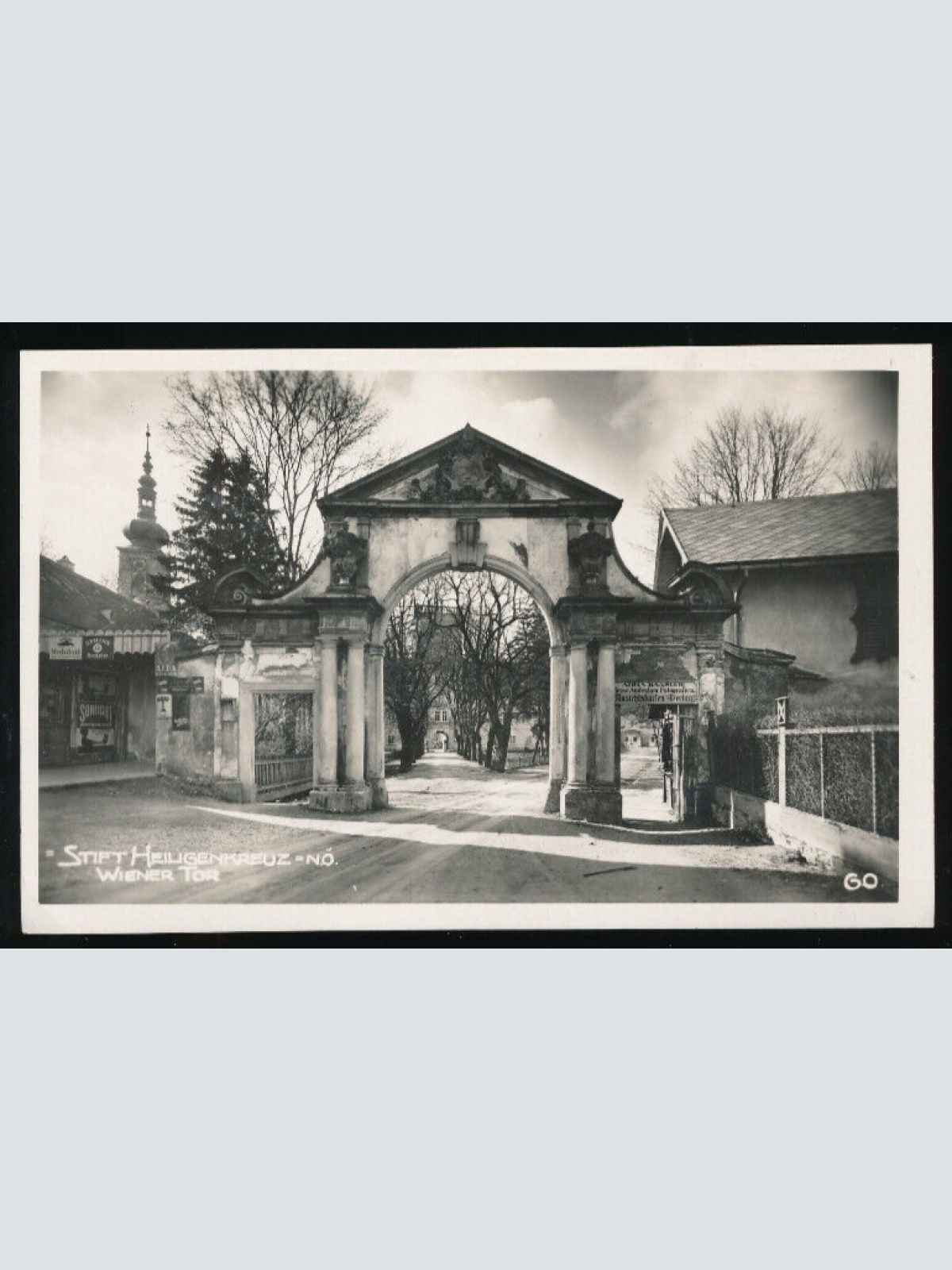 AK aus Stift Heiligenkreuz Wiener Tor Niederösterreich (2616)