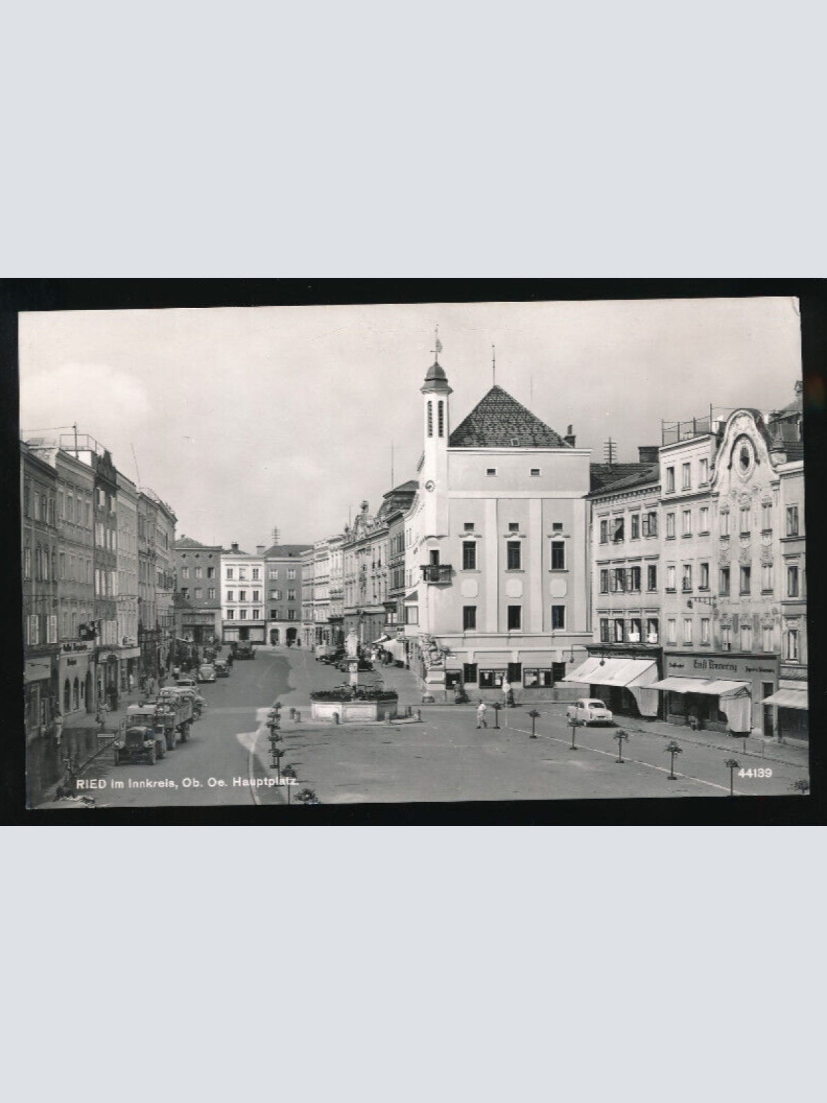 AK aus Ried im Innkreis Hauptplatz Oberösterreich  (2961)