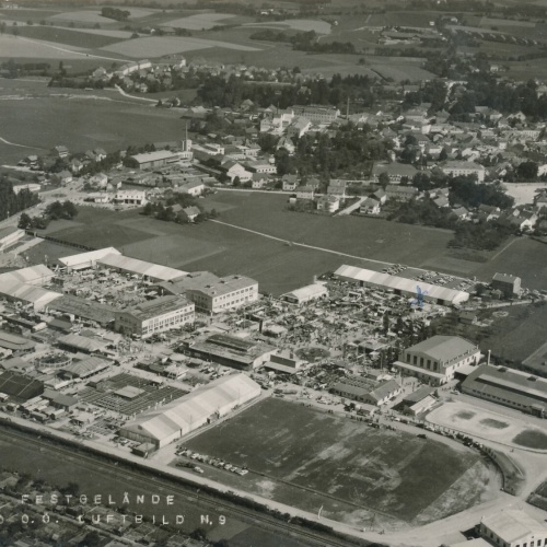 AK, Festgelände Ried, Luftbild Nr. 9, Oberösterreich (S323)