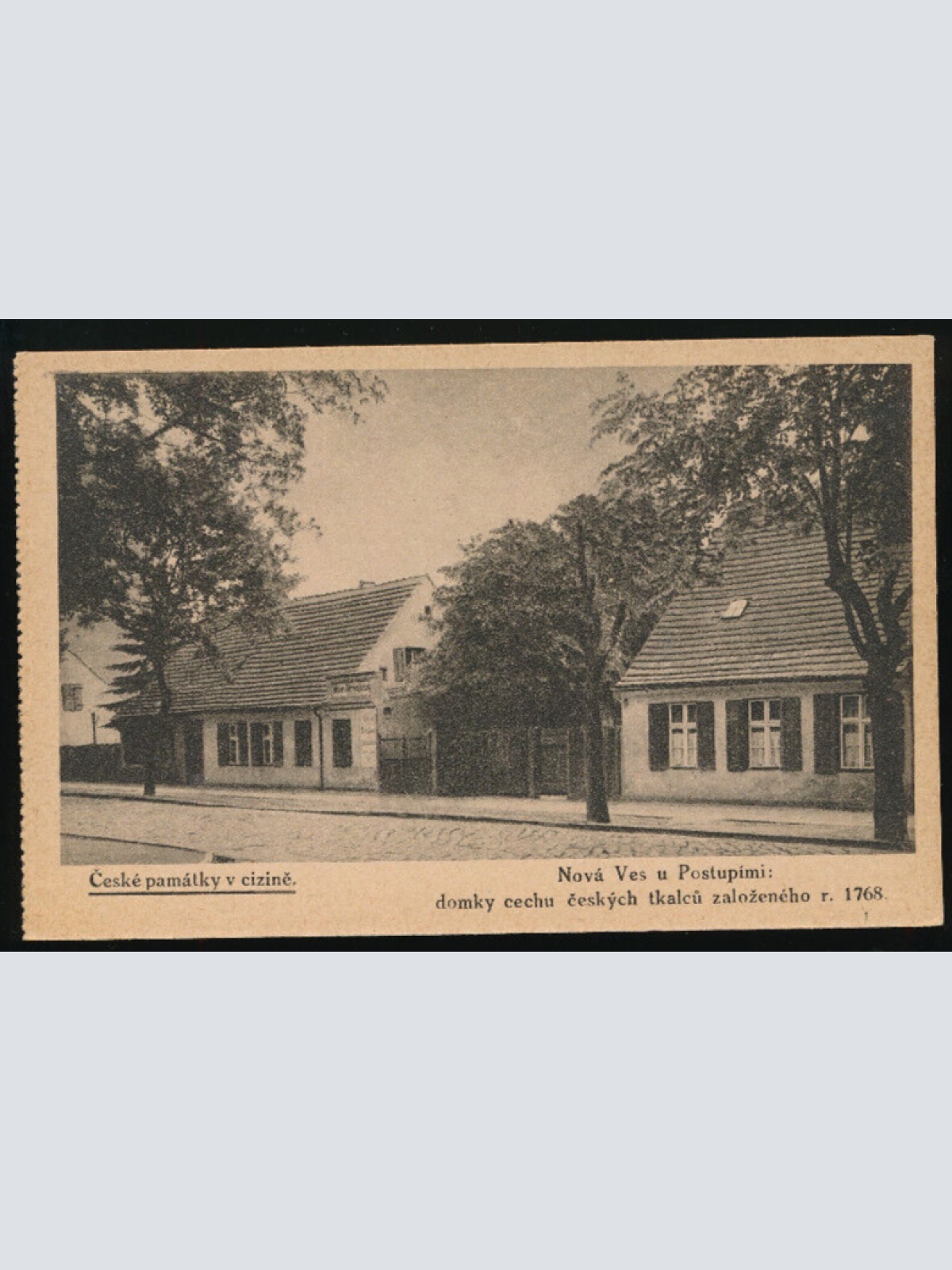 AK Tschechisches Denkmal in Cizina Häuser errichtet 1768 Tschechoslowakei (3097)