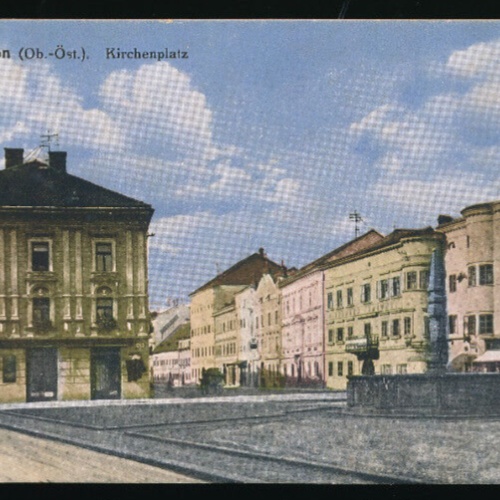 AK aus Grieskirchen Kirchenplatz Oberösterreich (3458)