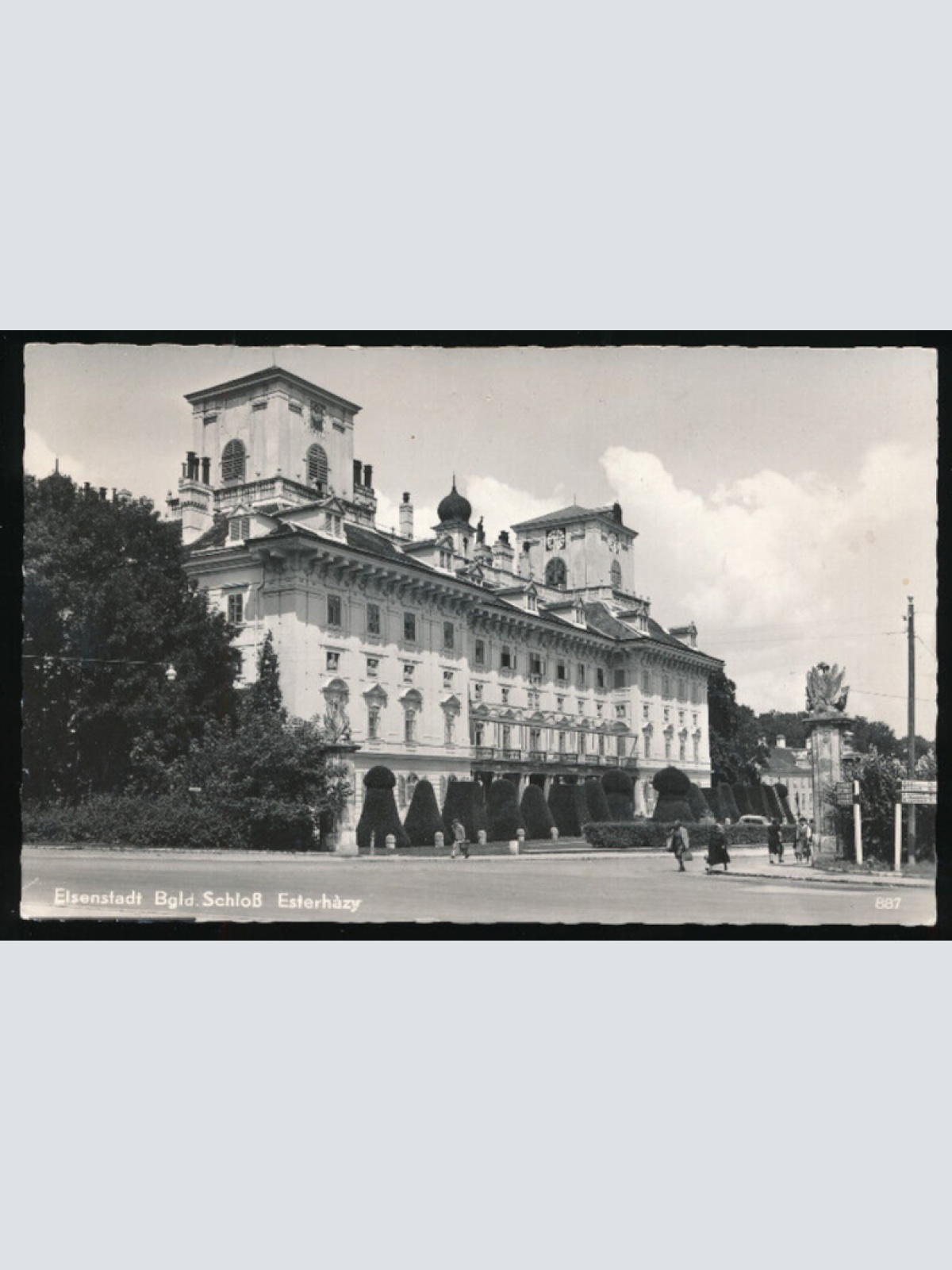 AK aus Eisenstadt mit Schloß Esterhazy Burgeland (3837)