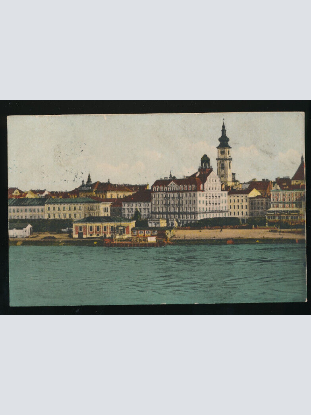 AK aus Linz an der Donau Landungsplatz der Dampfschiffe Oberösterreich (4121)