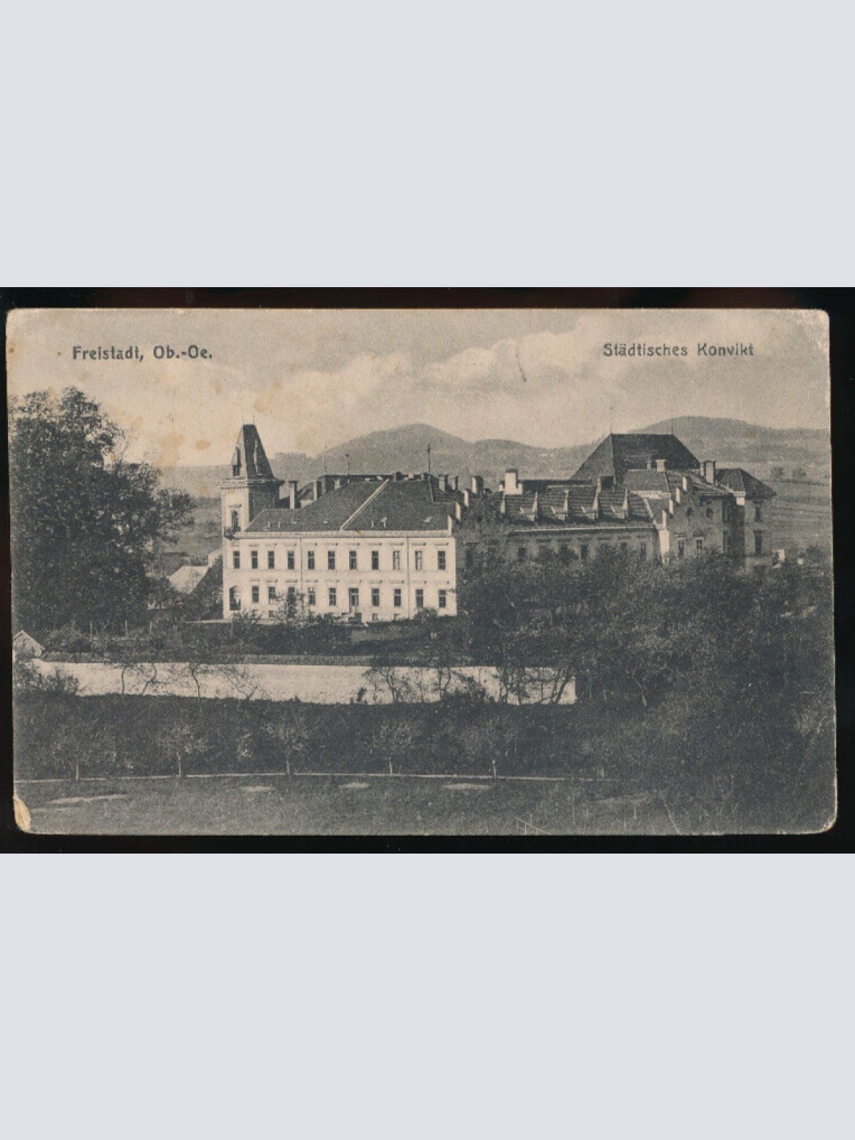 AK aus Freistadt Städtisches Konvikt Oberösterreich (4168)