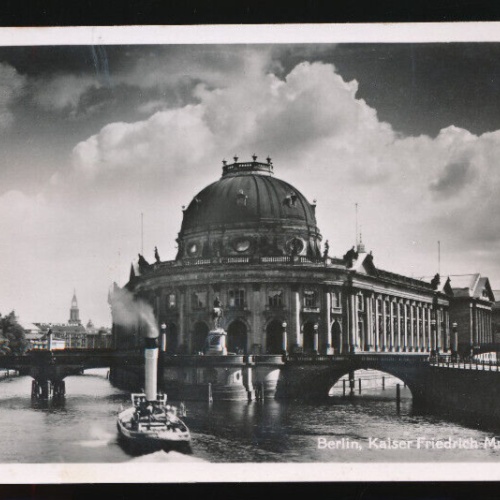 AK aus Berlin Kaiser Friedrich Museum (4725)