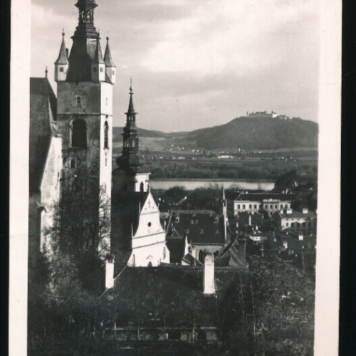 AK aus Krems mit Göttweig Niederösterreich (4401)