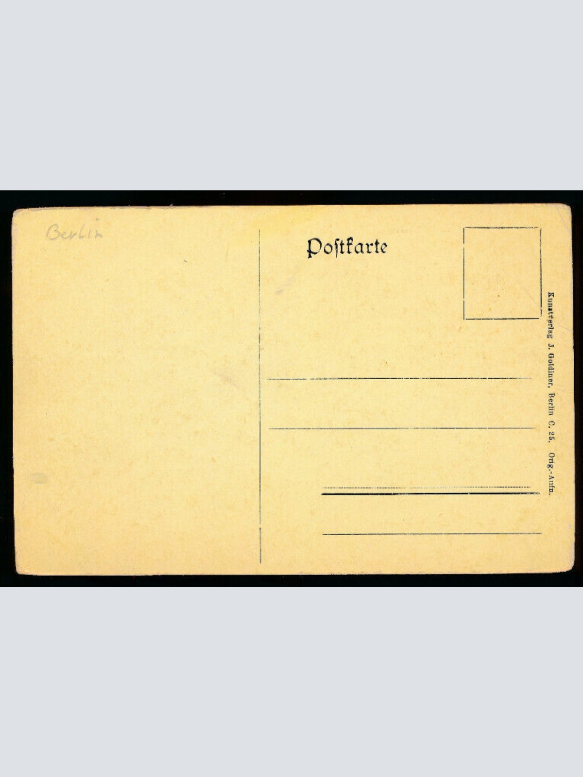 AK aus Berlin an der neuen Wache (4532)