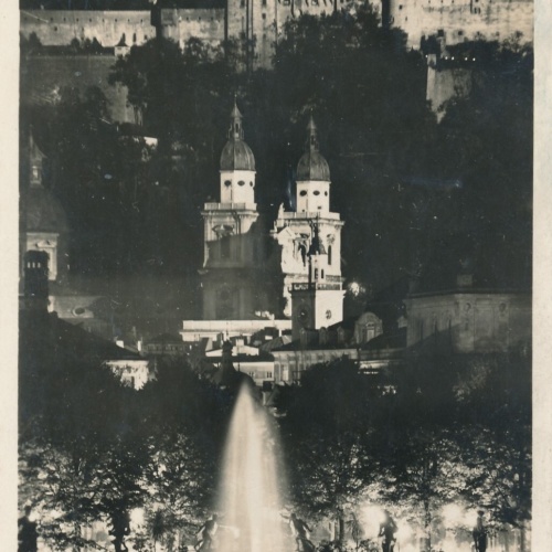 AK, Salzburg, Leuchtbrunnen im Mirabellgarten mit Dom u. Festung (S630)