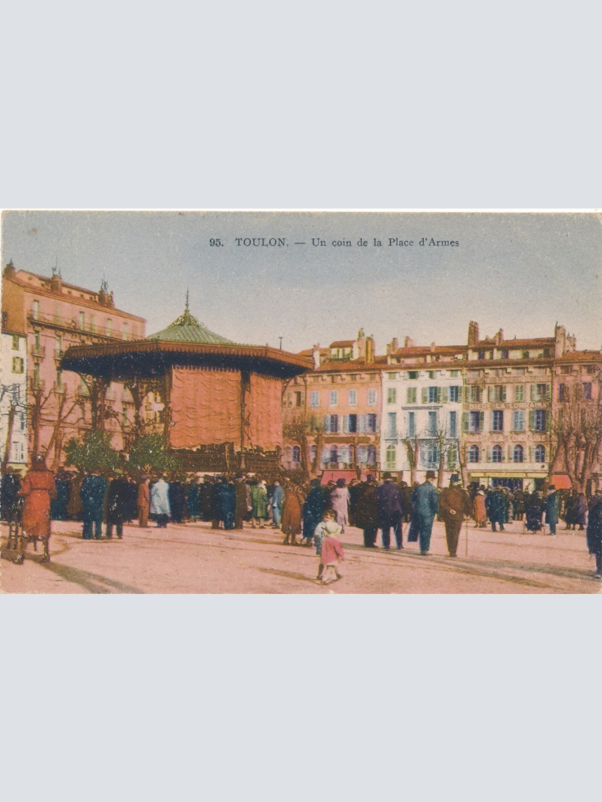 AK, Toulon - Un coin de la Place d'Armes, Frankreich (S625)