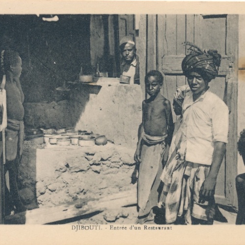 AK, Djibouti, Entree d'un Restaurant (S512)