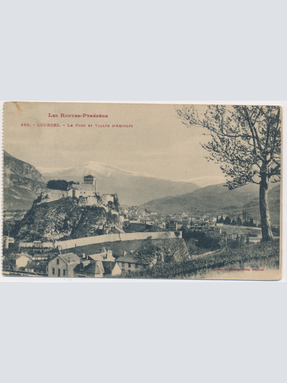 AK, Lourdes - Le Fort et Vallee D'Argeles, Frankreich (S1979)